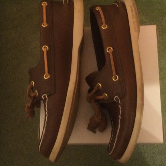 Authentic Retro Sperry Topsiders - Picture 4 of 9